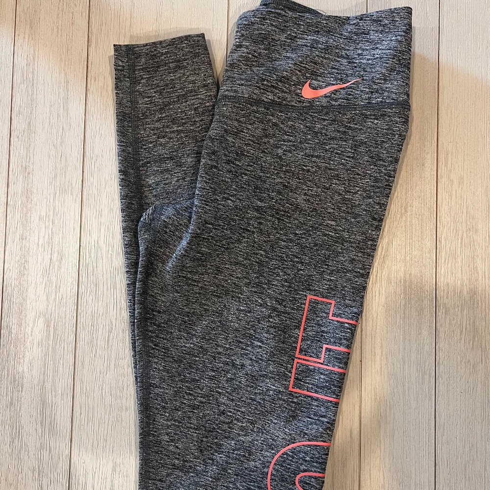 Nike 'Just Do It' Leggings